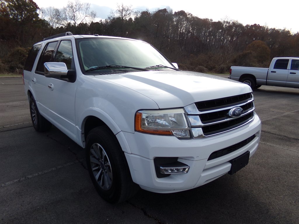 2015 Ford Expedition XLT's photo